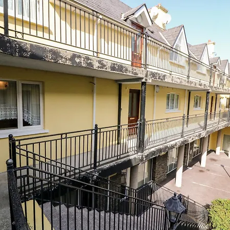 2 Garnish Court Apartment
